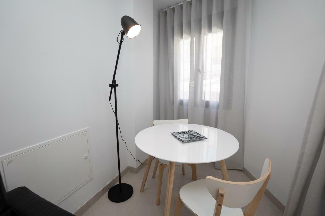 Apartamentos Mombasa 1 Planta Nerja Buitenkant foto