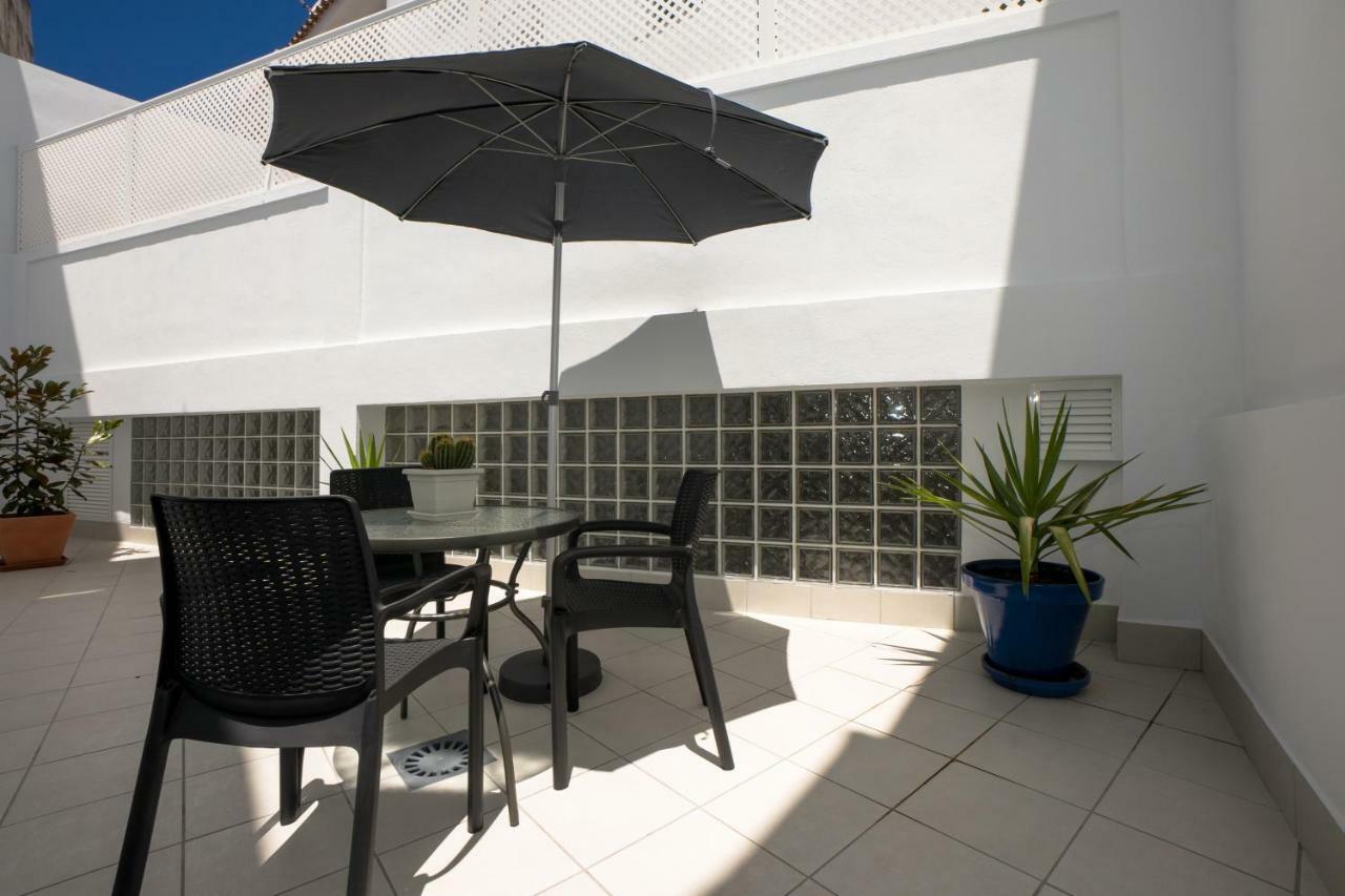 Apartamentos Mombasa 1 Planta Nerja Buitenkant foto