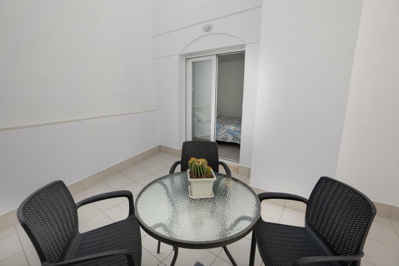 Apartamentos Mombasa 1 Planta Nerja Buitenkant foto